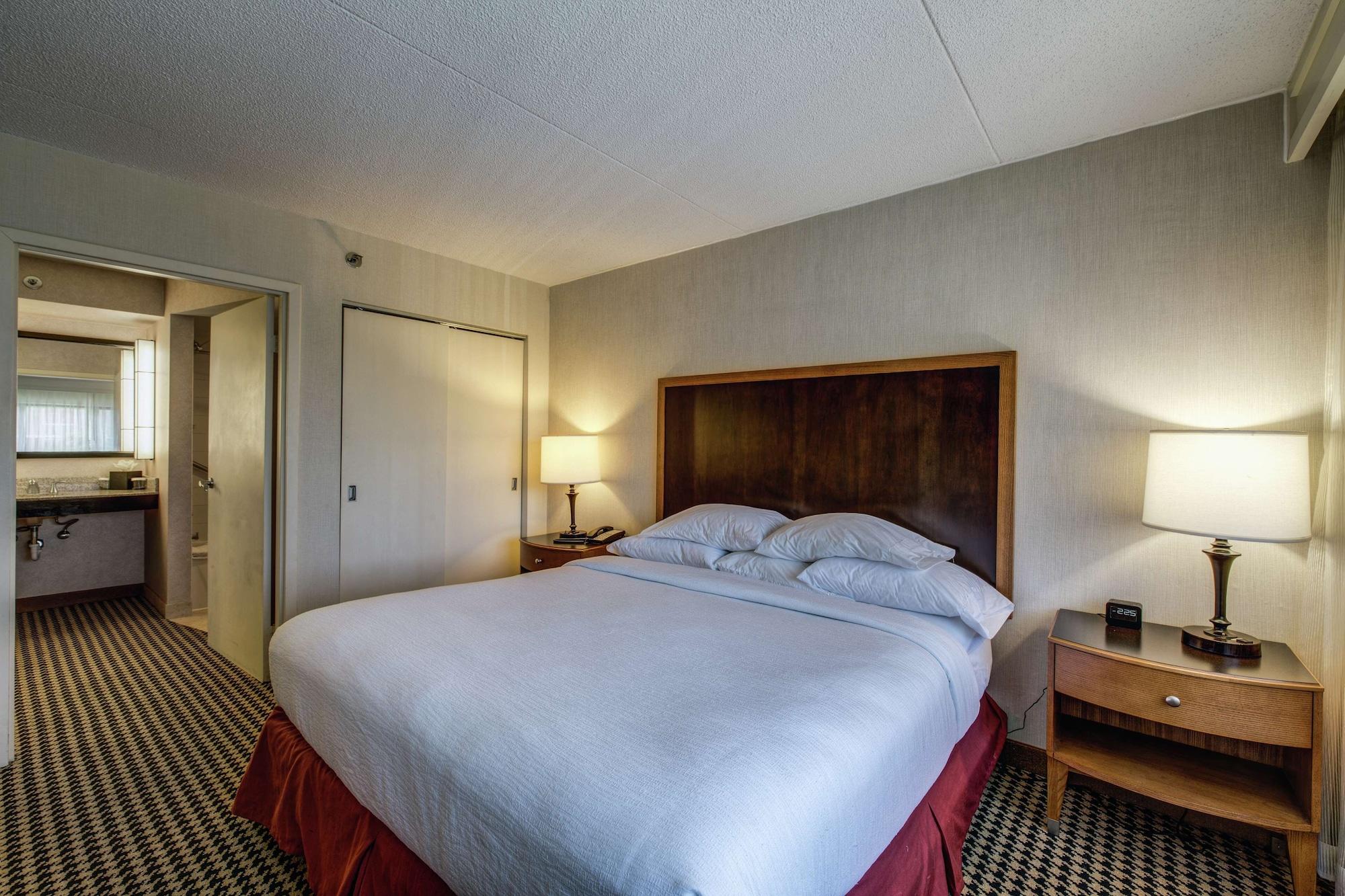 Embassy Suites By Hilton Detroit Metro Airport Romulus Exterior foto