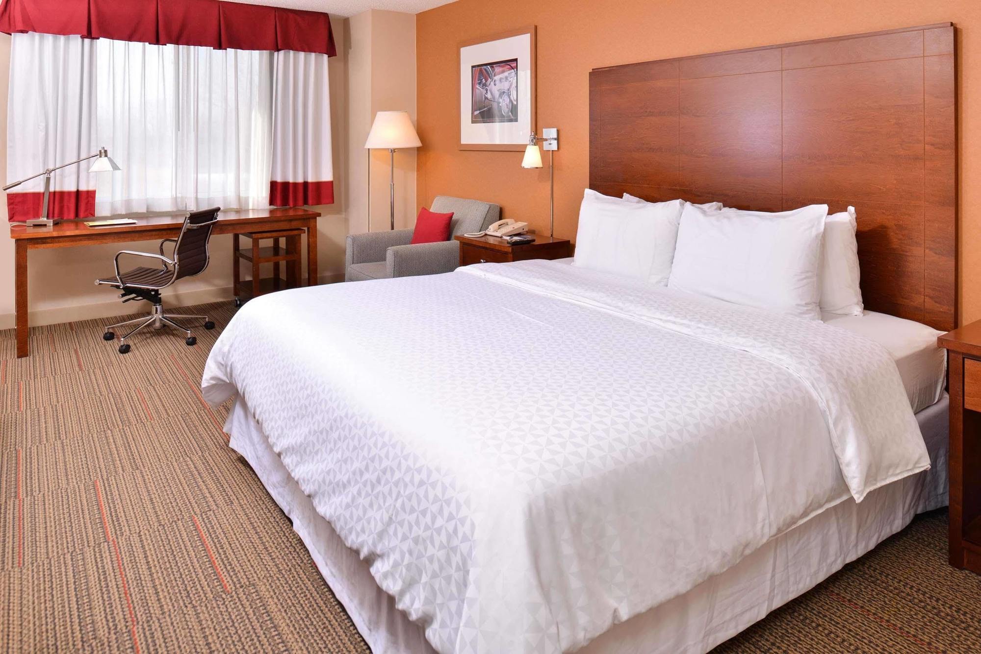 Embassy Suites By Hilton Detroit Metro Airport Romulus Exterior foto